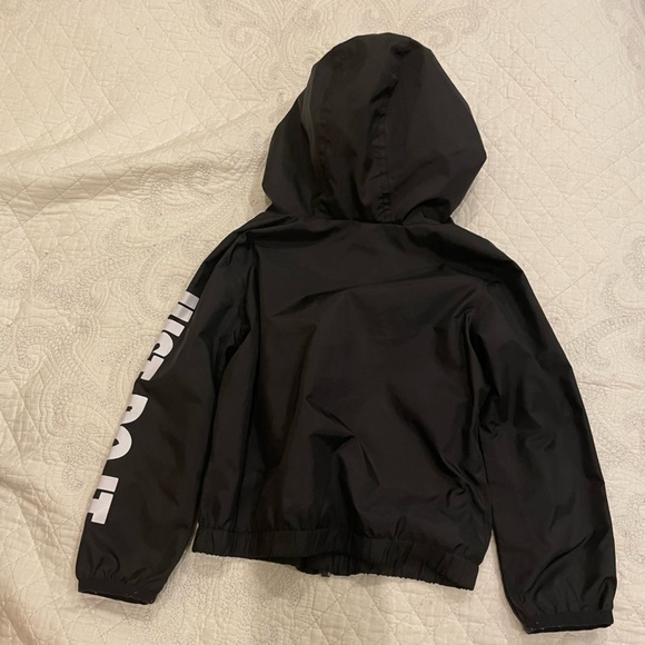 Nike rain jacket kids size 2T - Picture 2 of 2